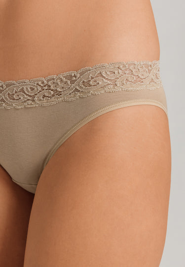 Moments Hi Cut Brief | Iced Cappuccino 71481-2846